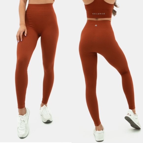 Balance Athletica Pants - Balance Athletica Quartz Collection Amber Seamless Full Length Leggings Sz M